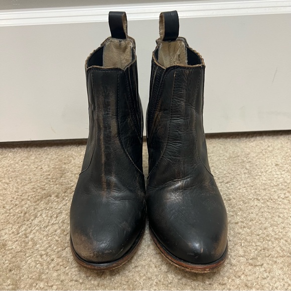 Freebird by Steve. Morgan Leather Ankle Boot - Picture 2 of 9